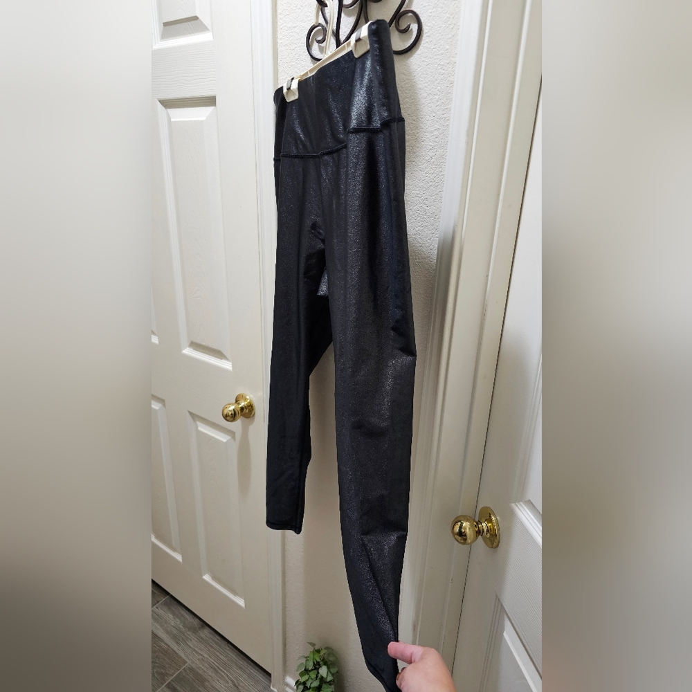 Calia Womens Metallic Gray Dark Pewter 7/8 Leggings Size Large NWOT - Picture 4 of 9